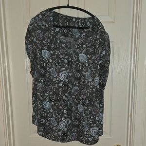 Torrid‎ Harper Black Floral Blouse